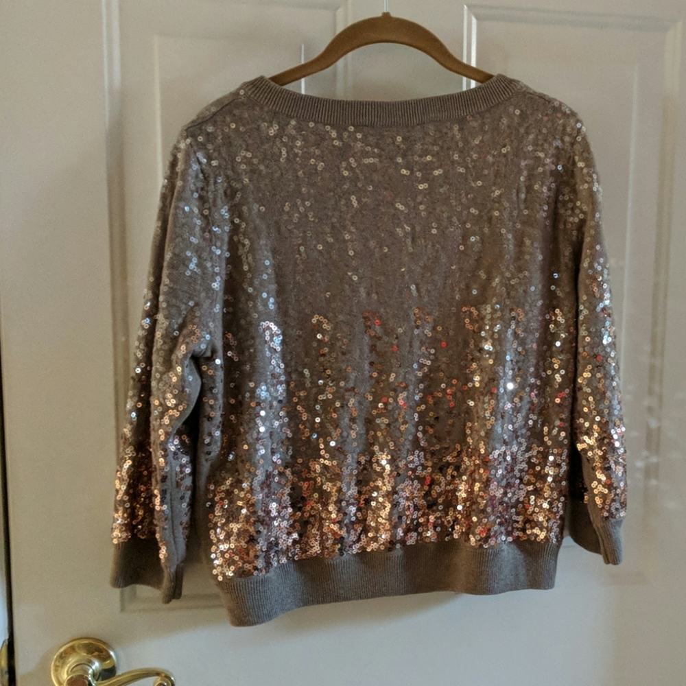 Sweater - Picture 2 of 3